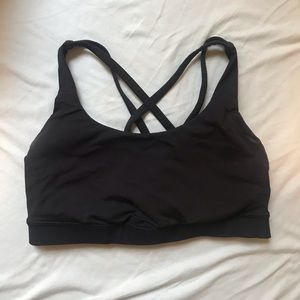 Lululemon sports bra